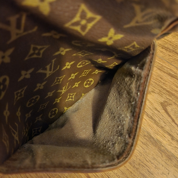 Authentic Louis Vuitton Danube MM - Picture 15 of 16